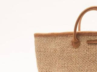 'Heri' Natural and White Speckled Woven Laundry Basket