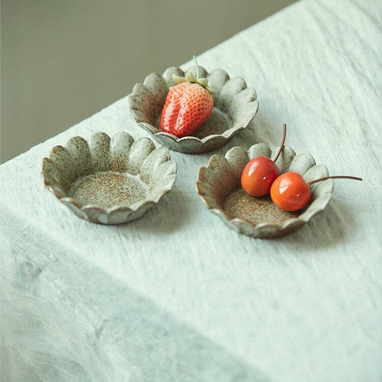 Gohobi Small Stoneware Plate