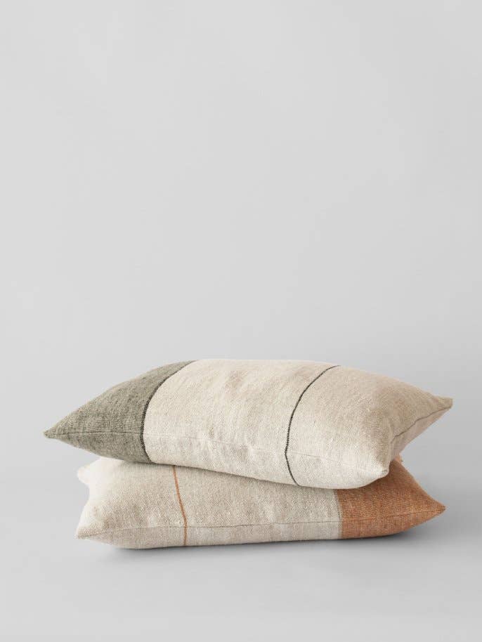 'Adrian' cushion 40x60- Spice