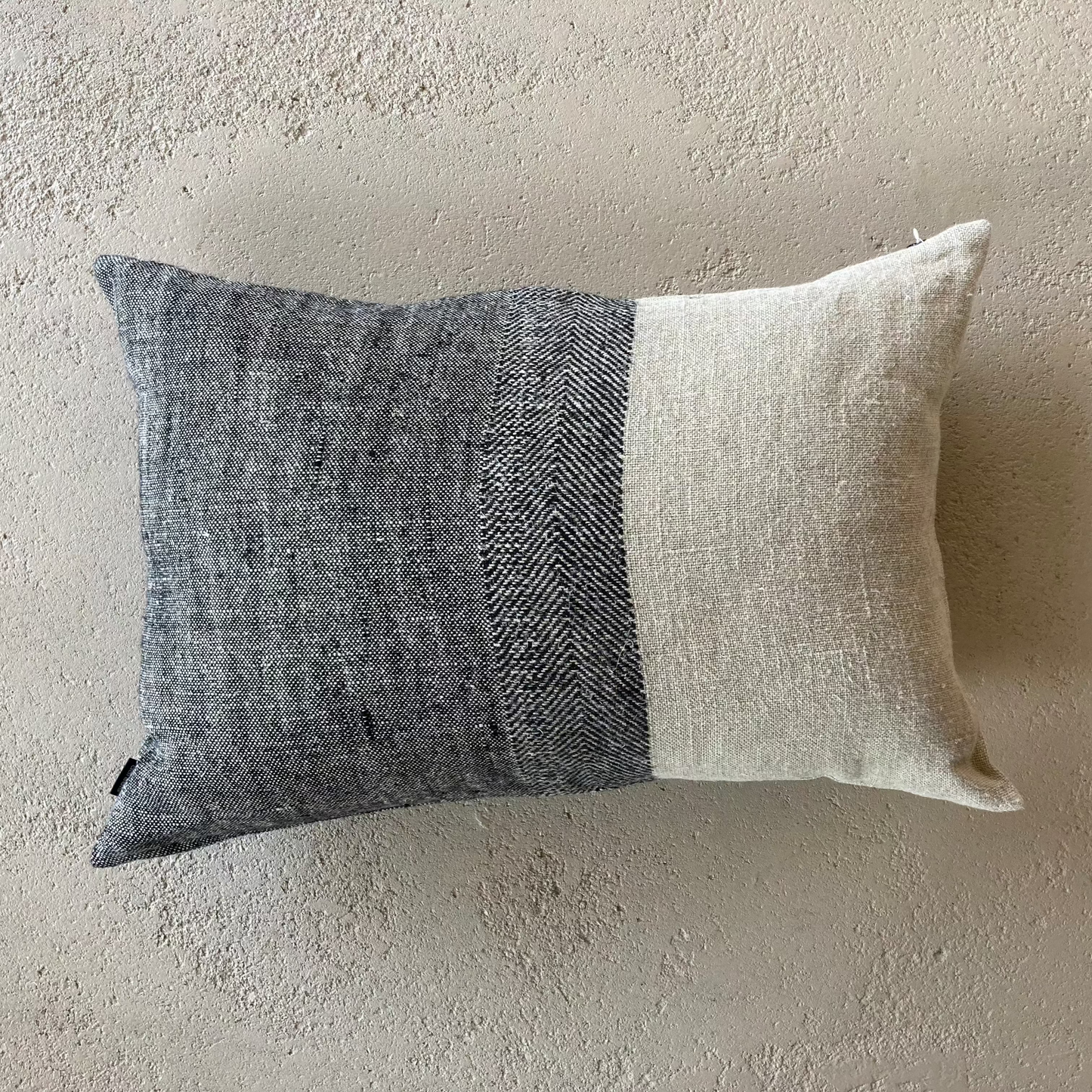 'Daddal' Cushion 60x40