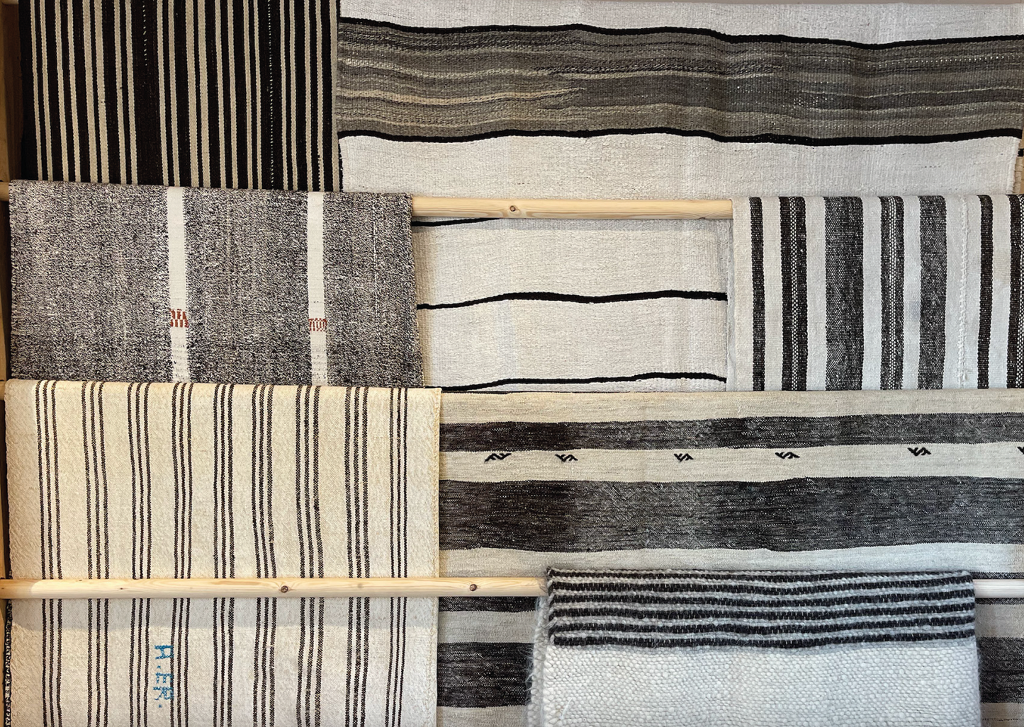 Vintage Embroidered Striped Kilim Rug 280x190