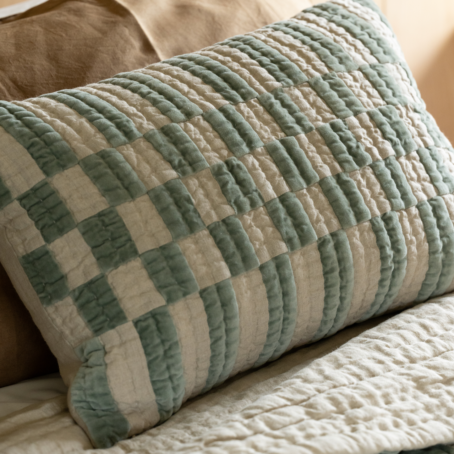 Checkerboard Cushion Pewter 40x60