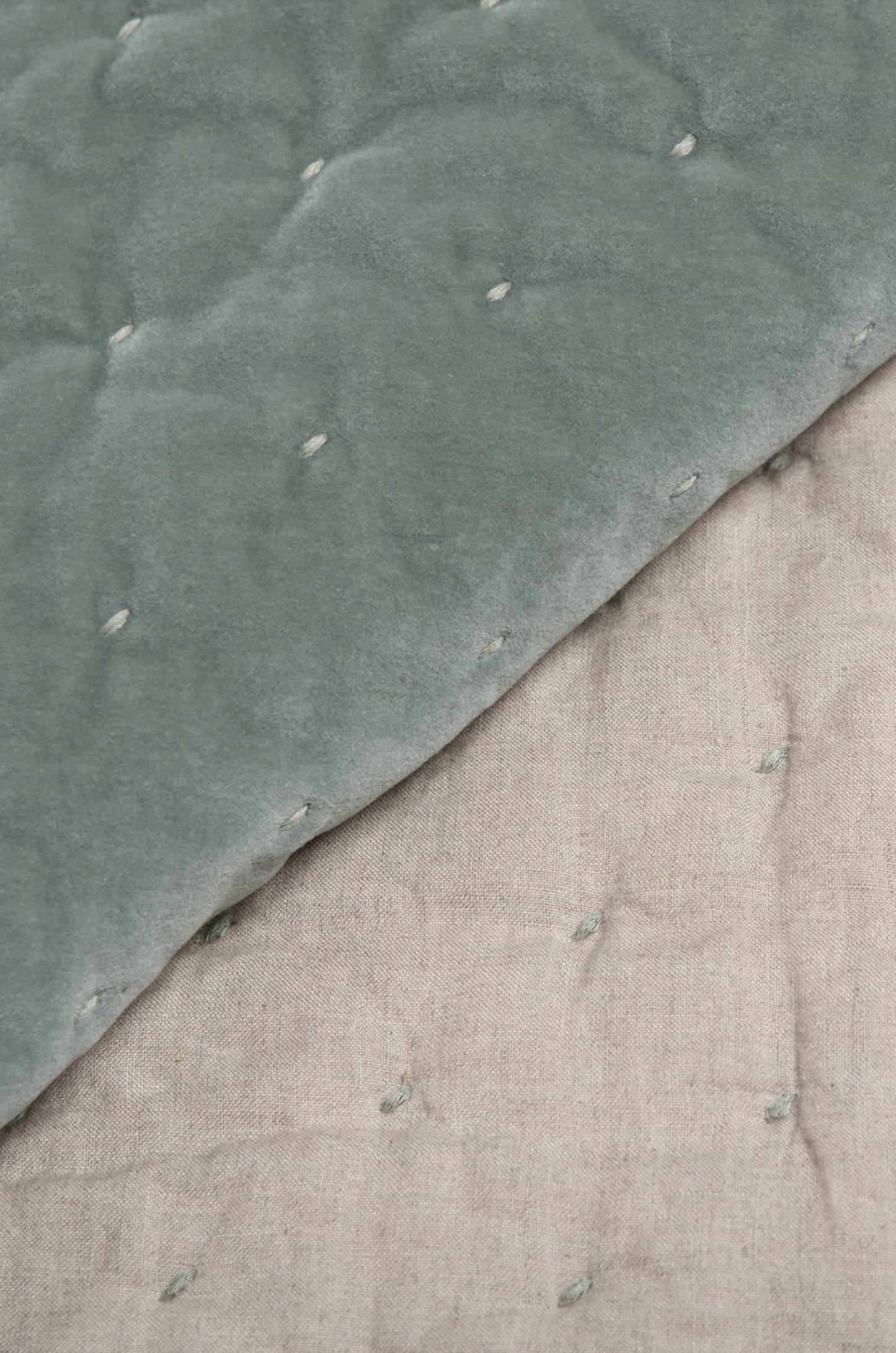 Velvet Linen Throw Pewter 140x220