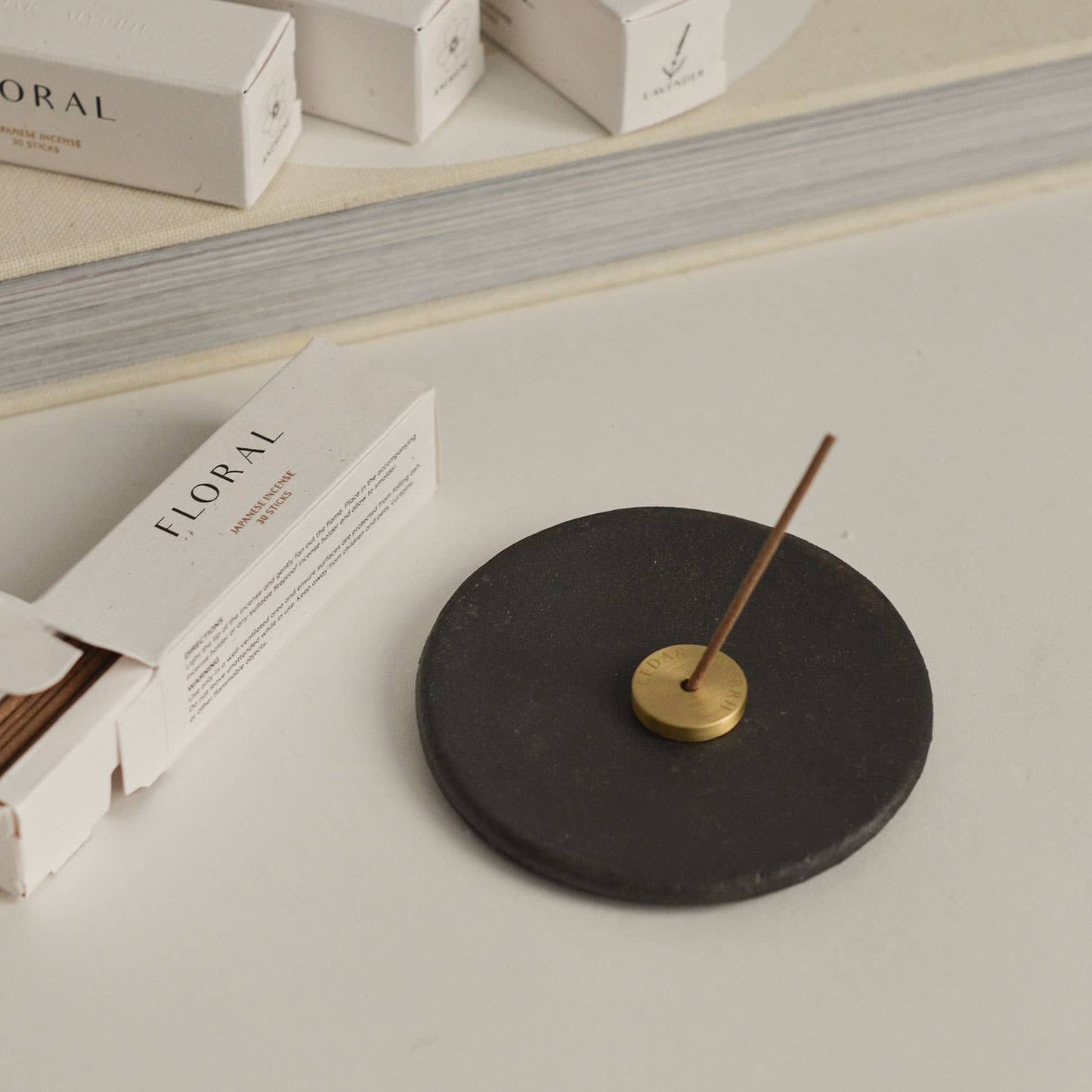 Jasmine Japanese Incense Stick Set – 30 Sticks