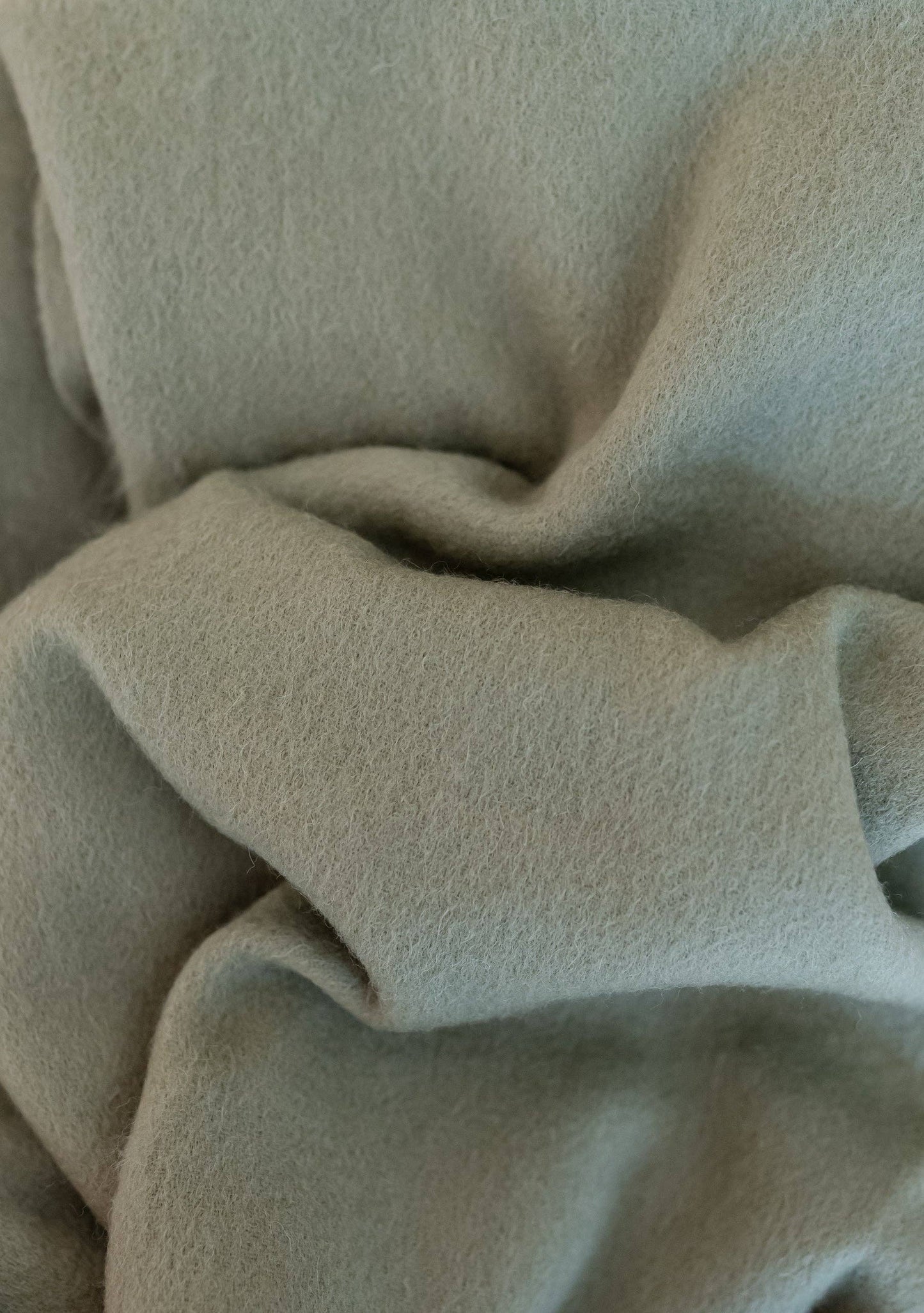 Lambswool Blanket Scarf in Olive
