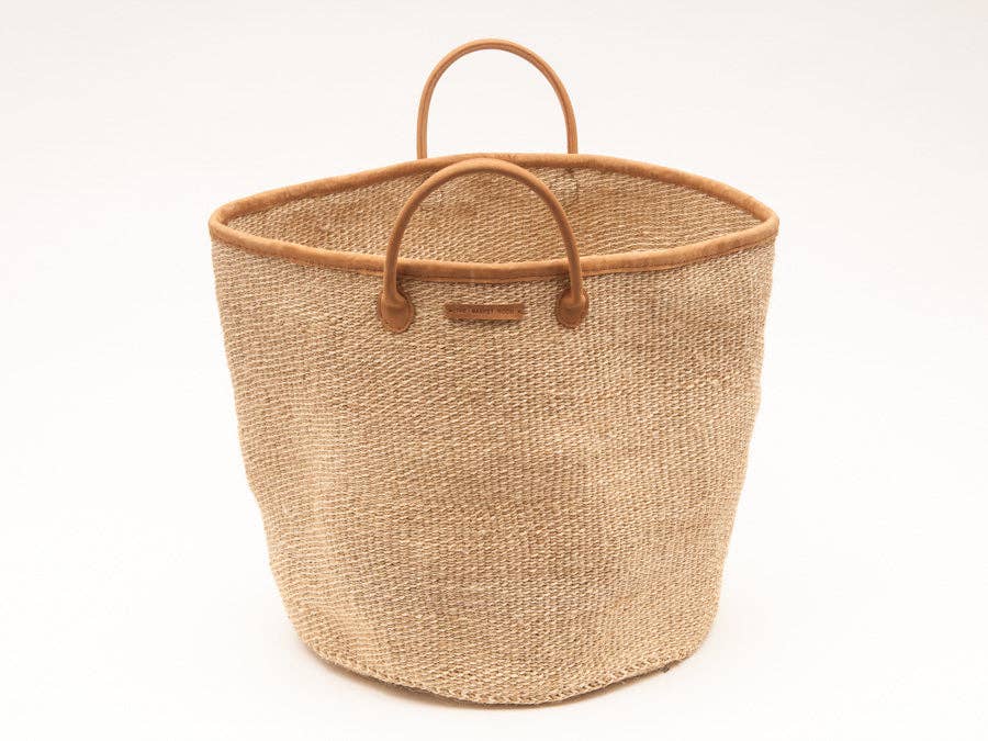 'Heri' Natural and White Speckled Woven Laundry Basket