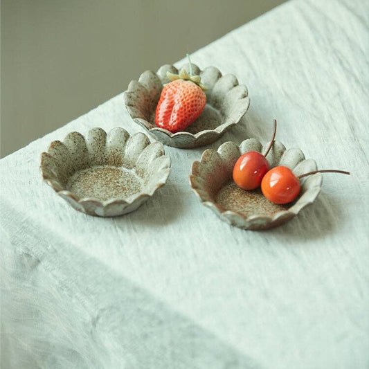 Gohobi Small Stoneware Plate