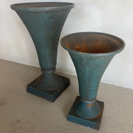 Cast Iron Urn