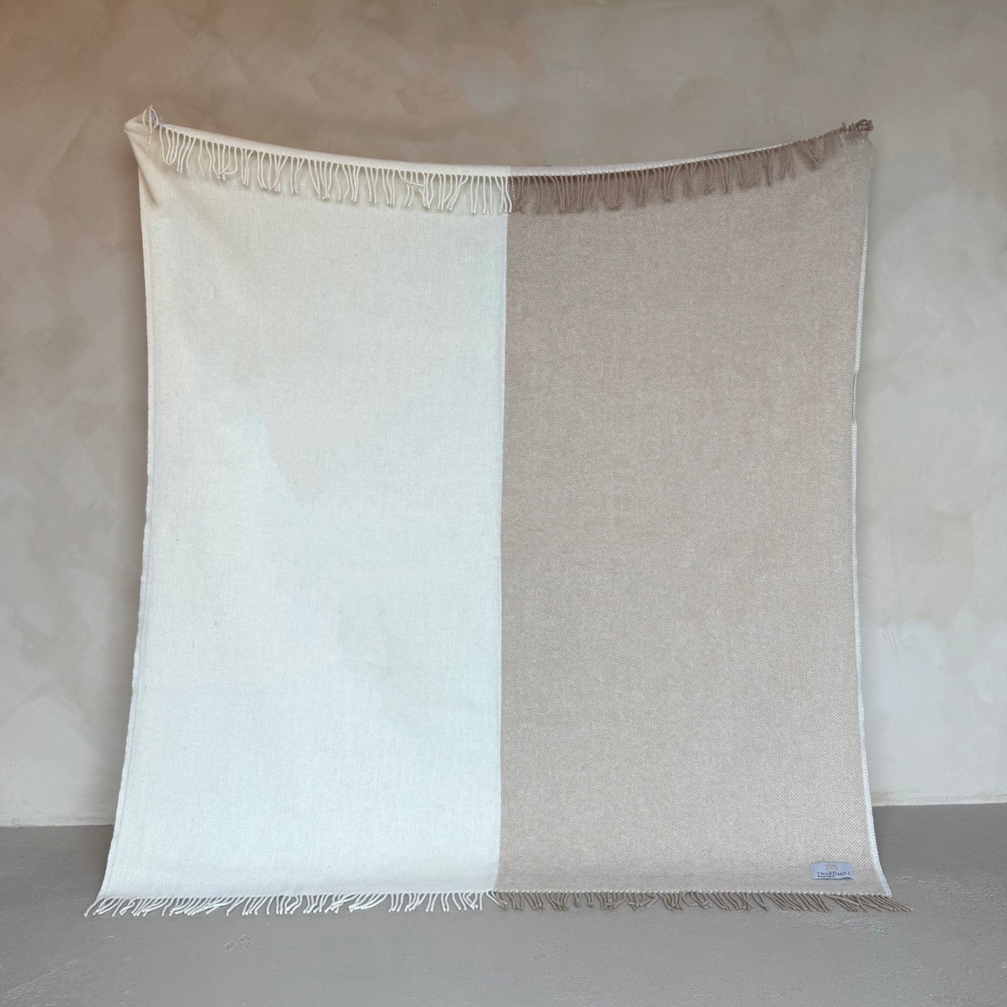Lambs Wool Natural Two-Tone Blanket - Cream