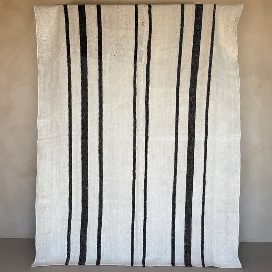 Black & White Striped Rug 216x150