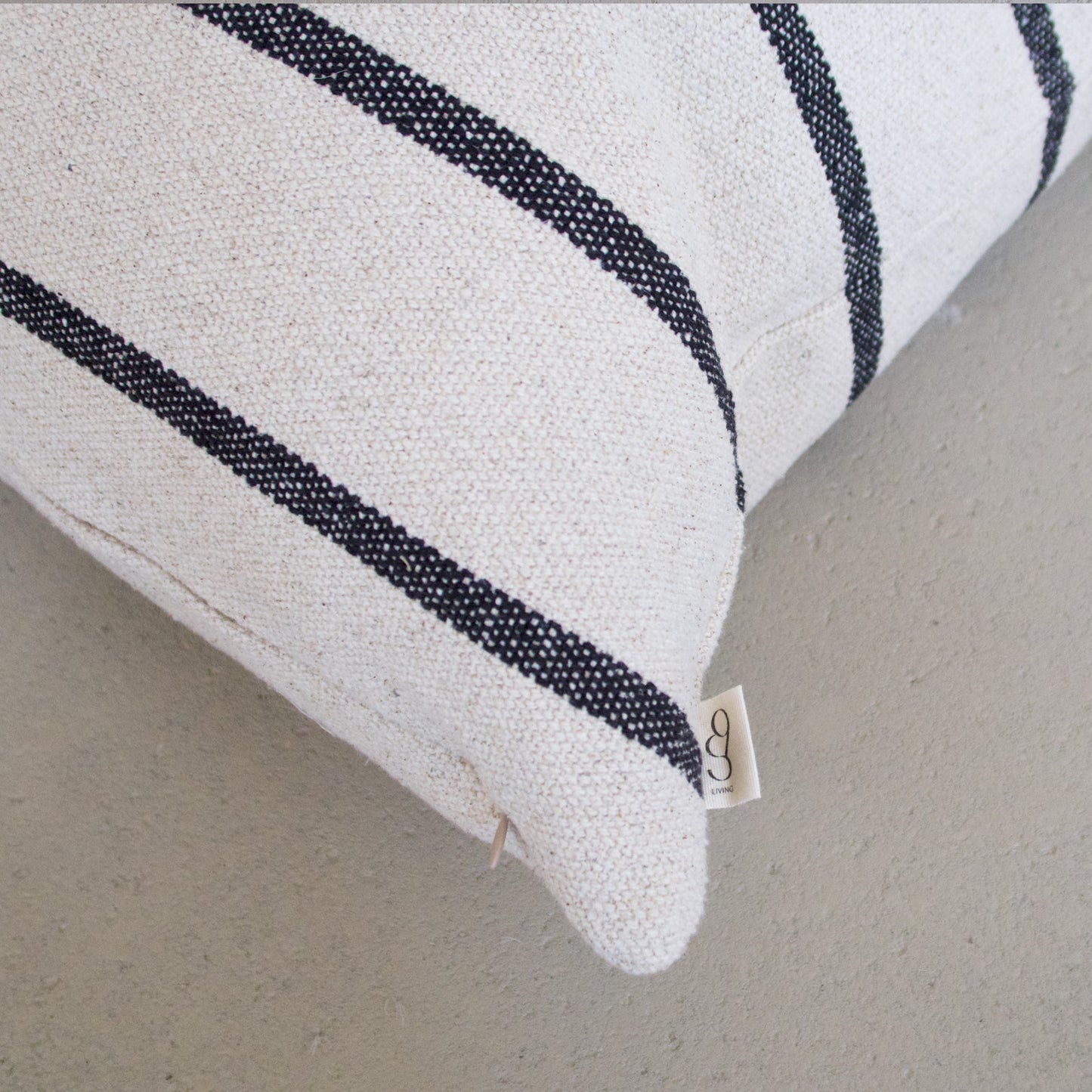 ‘Jo’ Cushion Striped 60x60