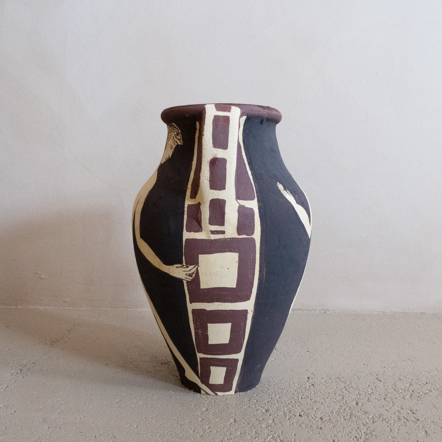 Studio 9 Living x Yolande Beer Terracotta Pot 3