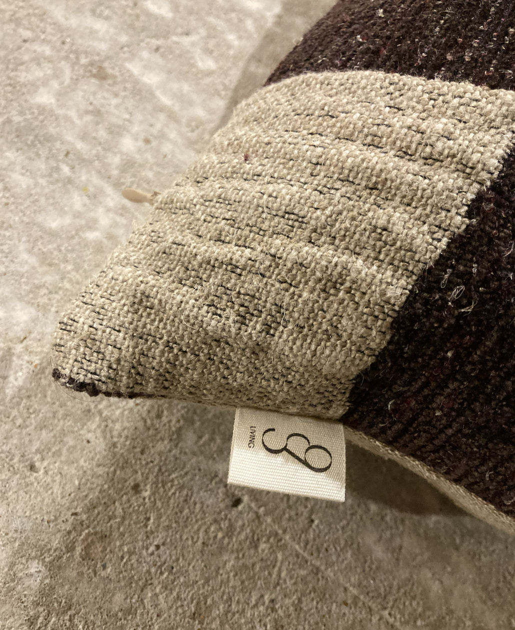 'Babs' Cushion 45x45