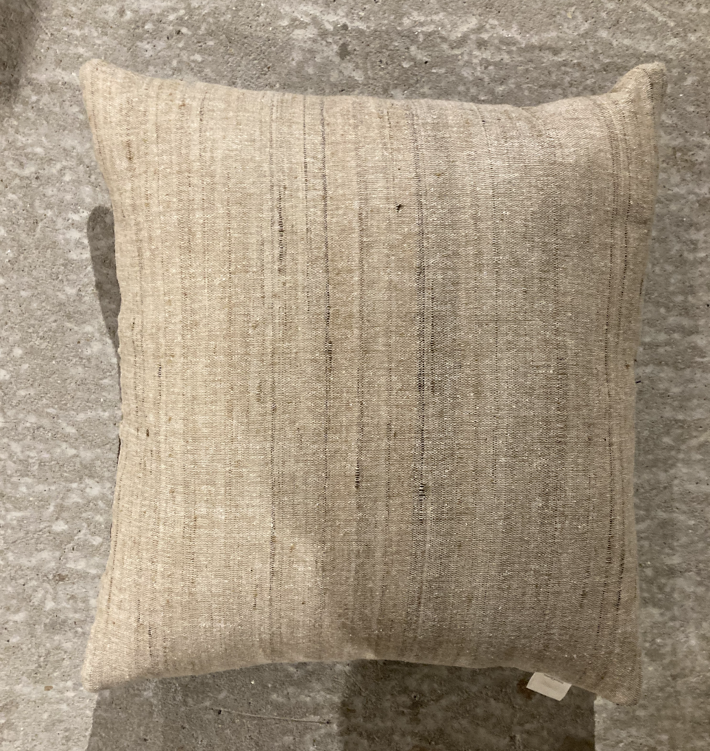 'Babs' Cushion 45x45