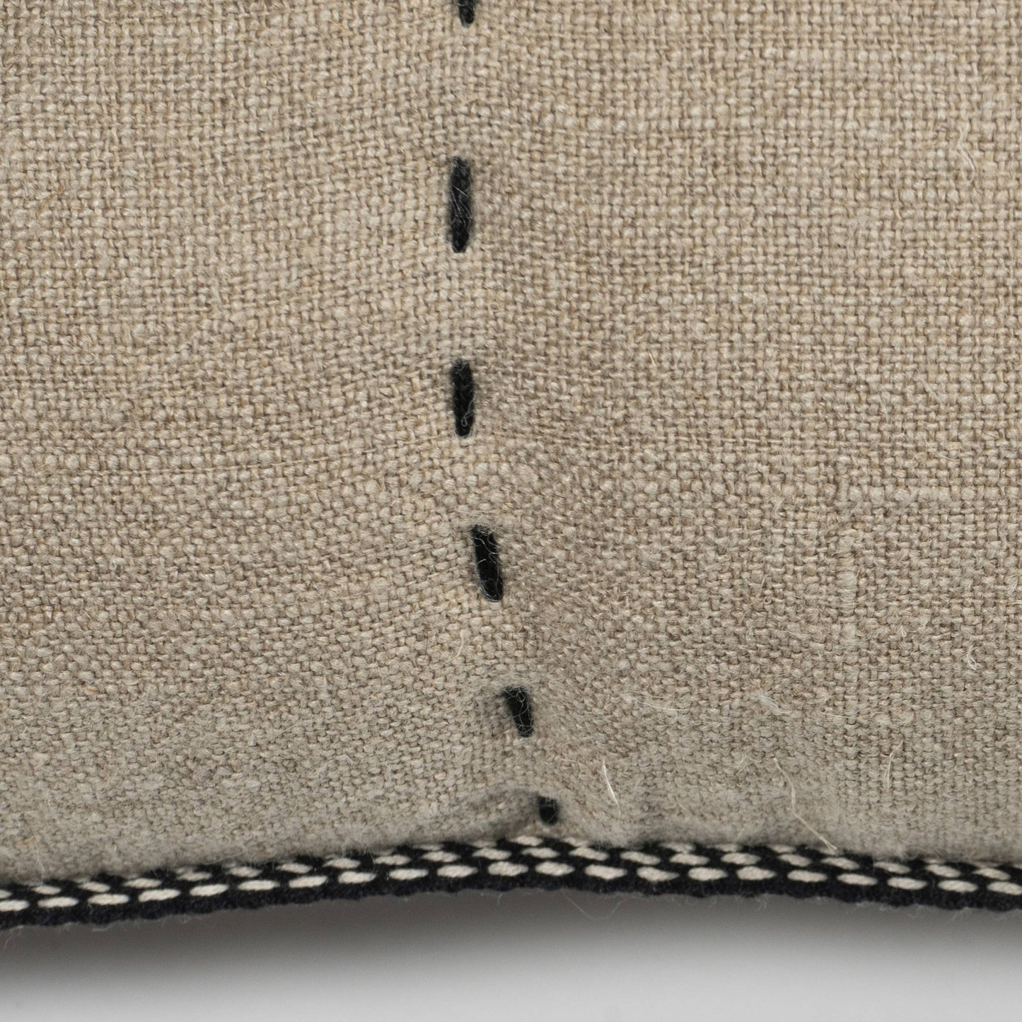 'Ashti' Cushion 80x35