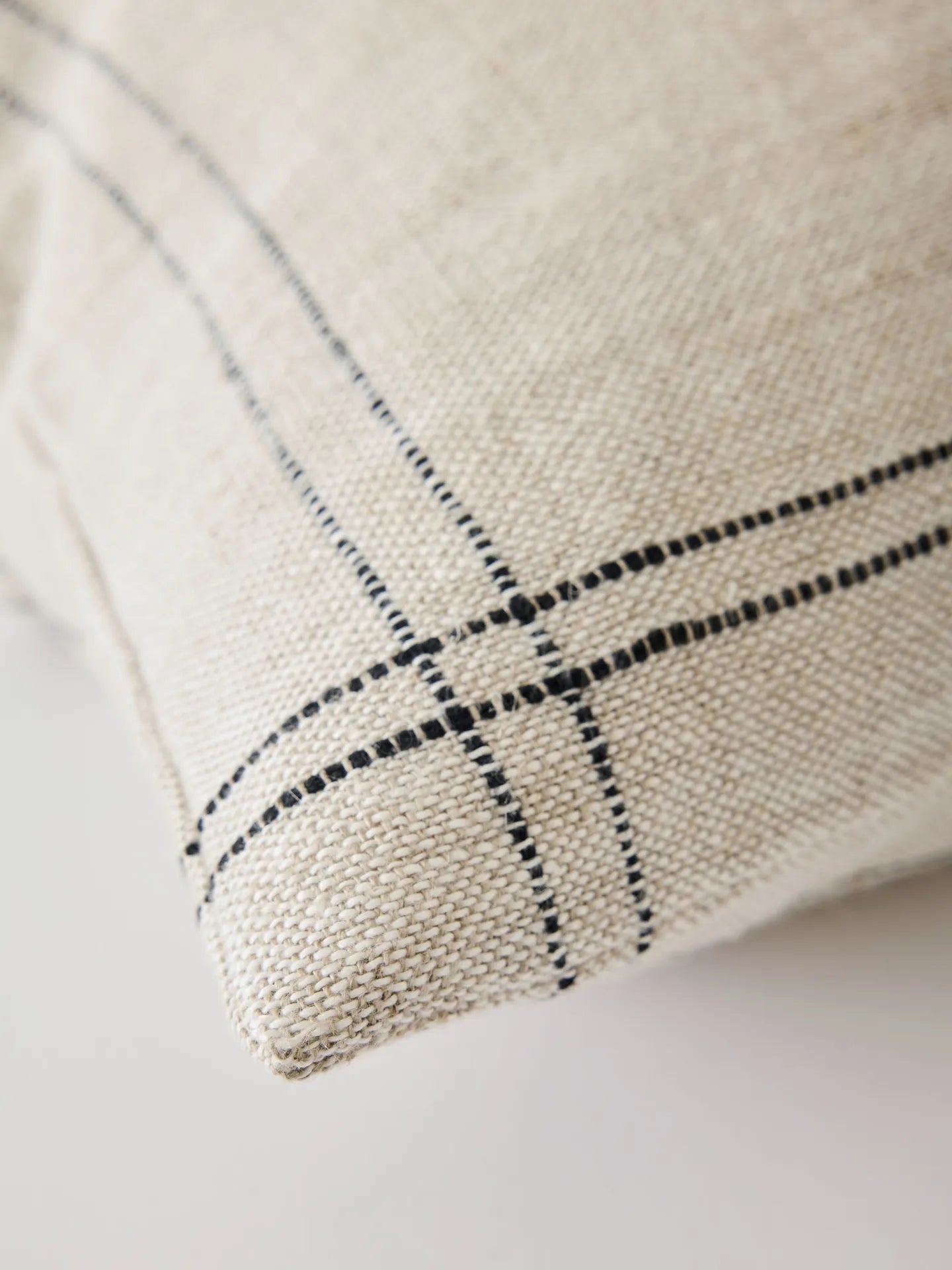 'Elton' Cushion 50x50